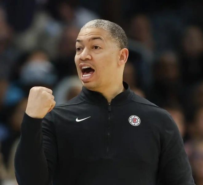 快船主帅谈莱昂纳德伤情与赛程挑战 球队冲击西