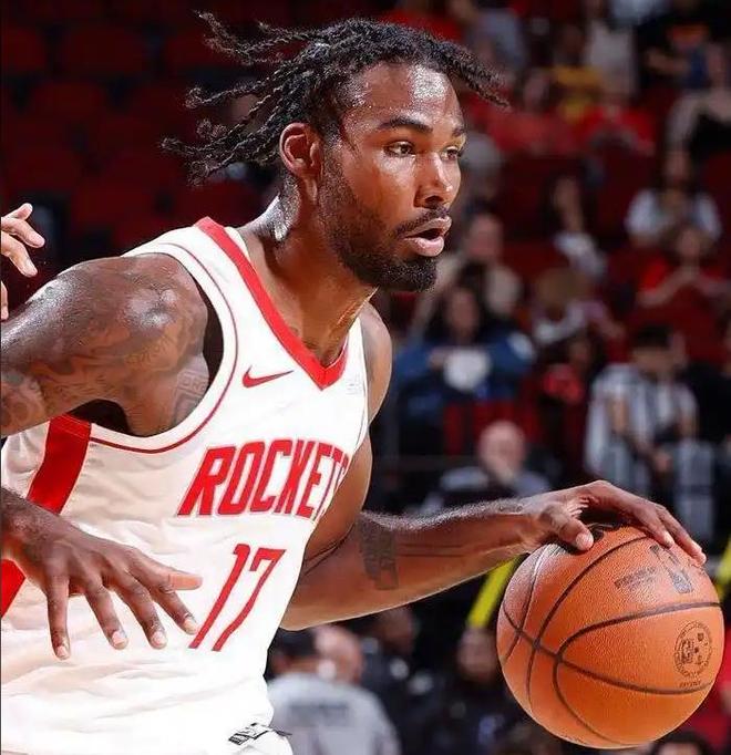 火箭两连败跌至西部第五 伊森低迷成关键因素