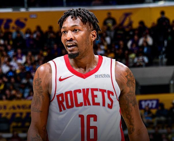 火箭队芬尼-史密斯遭雪藏 4年5300万合同成烫手山